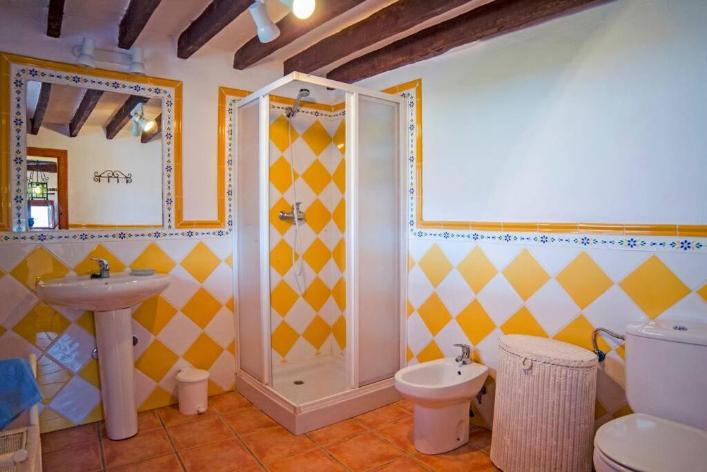 Casa Del Algarrobo Villa Canillas de Aceituno Luaran gambar